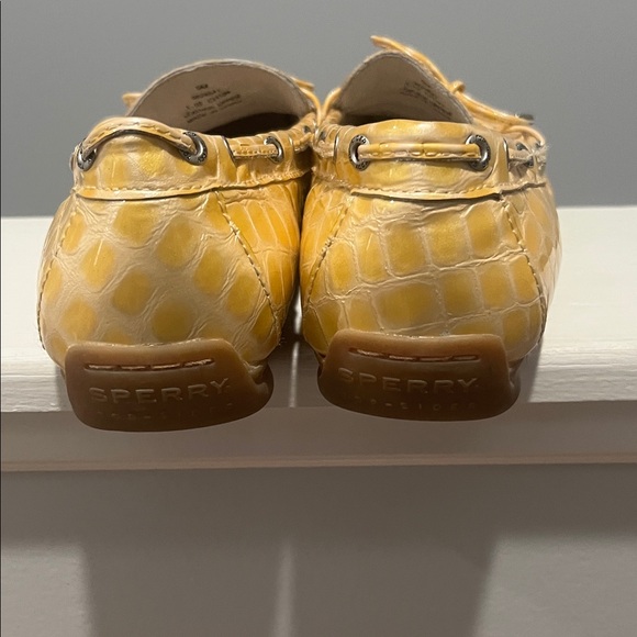 Yellow Crocodile-Patterned Leather Loafers Sperry Women's Size 9M size 9 M EUC - Picture 9 of 11